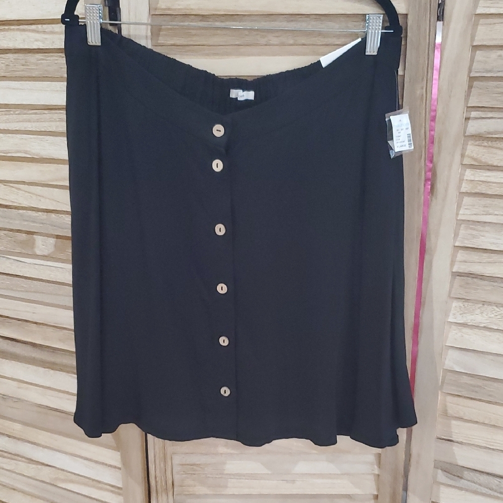 NWT Maurices Black Button-Front Circle Full Mini Skirt Sz XL